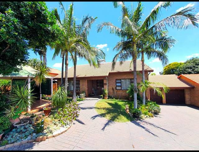 2 BEDROOM HOUSE FOR SALE IN MONTANA PARK